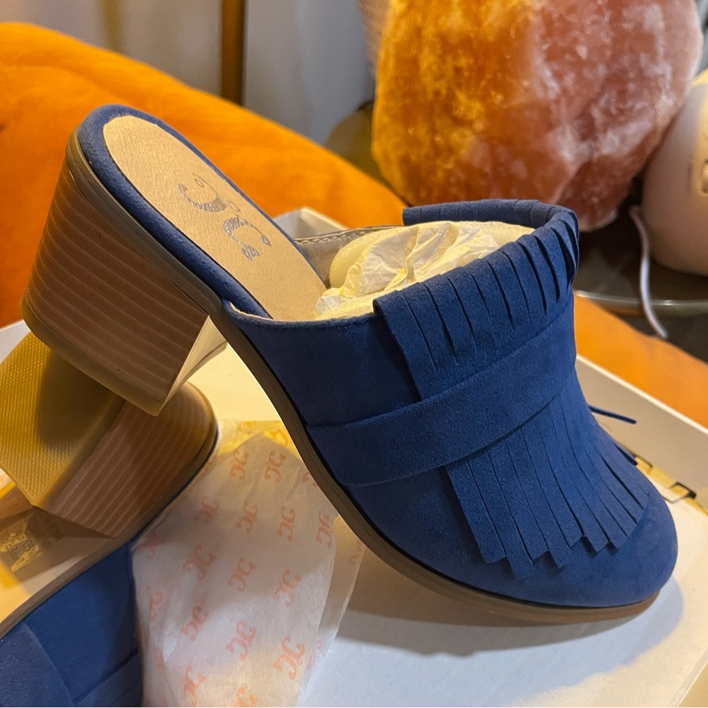 Journee Collection Evelyn Electric Blue Fringe✌️Mule Heels